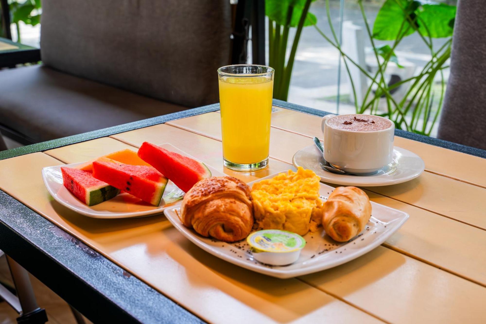 Ambar Hotel Boutique Кали Экстерьер фото